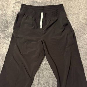 Lululemon Yoga Pants - Elastic Waistband - Size 10 Lululemon Athletica - Black